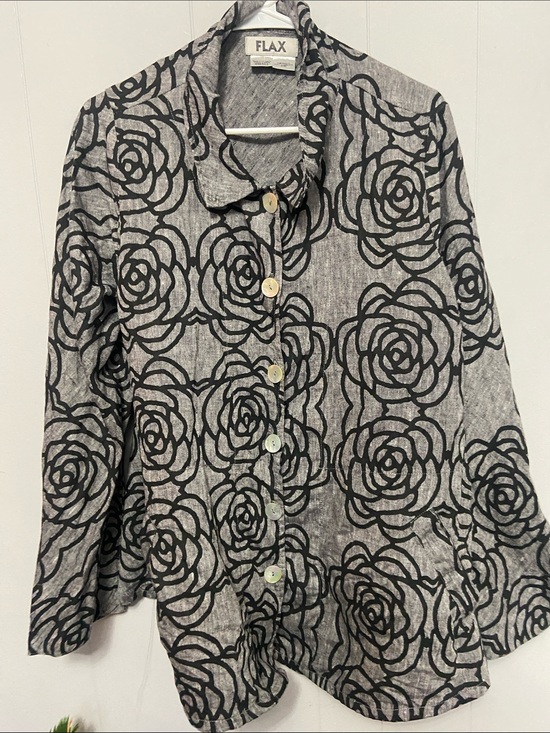 Flax Jackets & Blazers - Flax Gray Floral 100%  Linen Blazer with Black Rose Print. Artsy Size Small